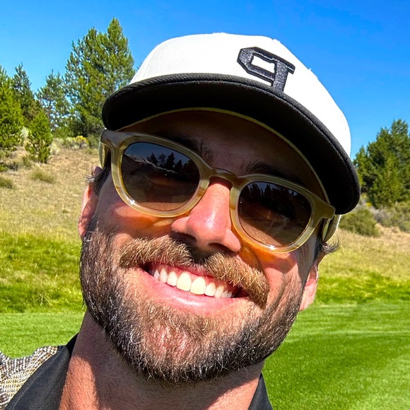 Meet your Posher, Logan - Picture 1 of 1